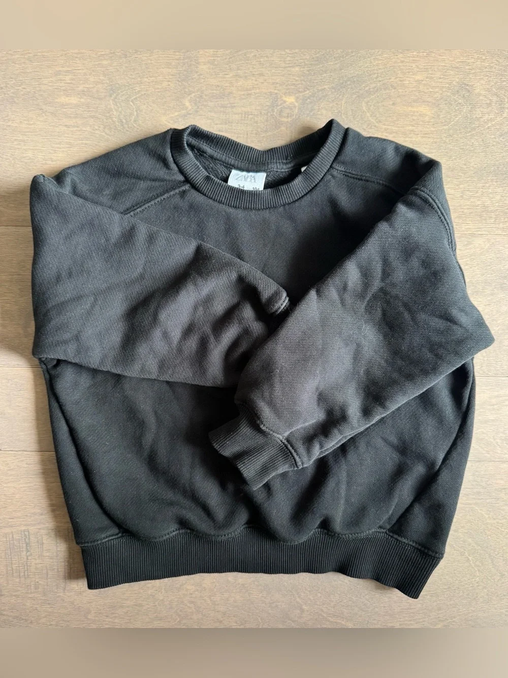 Zara Girls’ Crewneck Sweatshirt